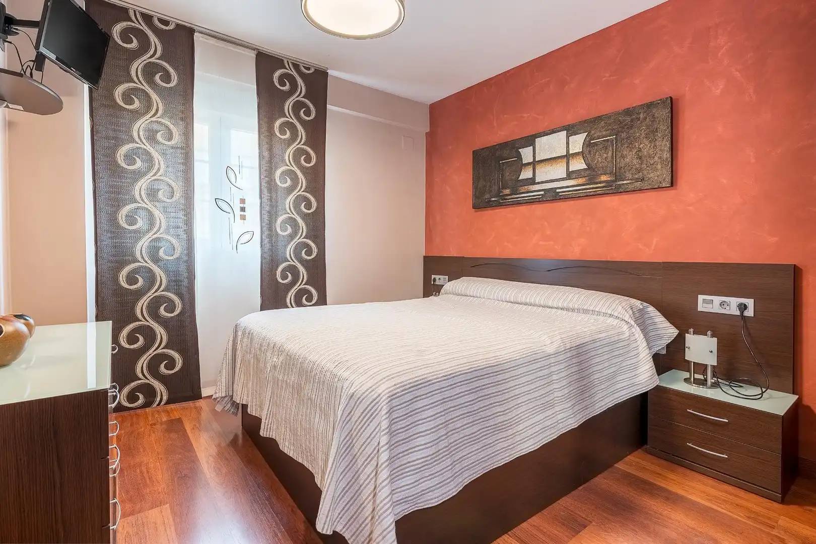Habitación de Piso en venta en Granada con Aire acondicionado
