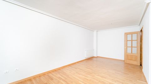 Foto 4 de Piso en venta en Sorolla, 7, El Quiñón, Seseña