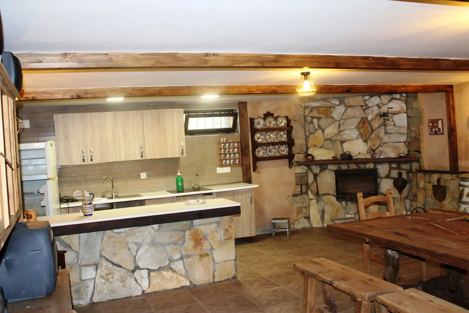Cocina de Finca rústica en venta en Pitiegua con Aire acondicionado, Jardín privado y Amueblado