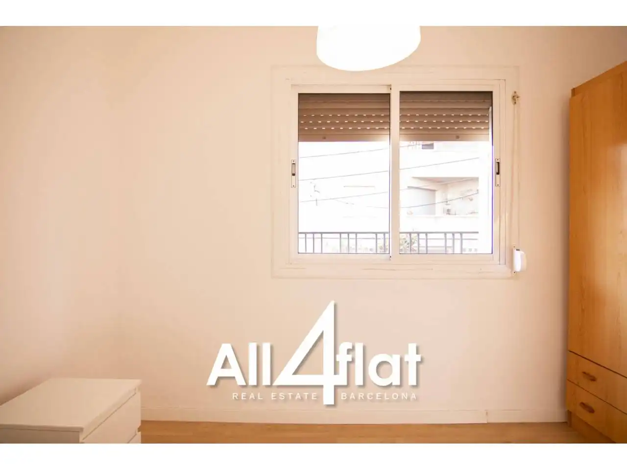 Habitación de Piso de alquiler en L'Hospitalet de Llobregat con Amueblado