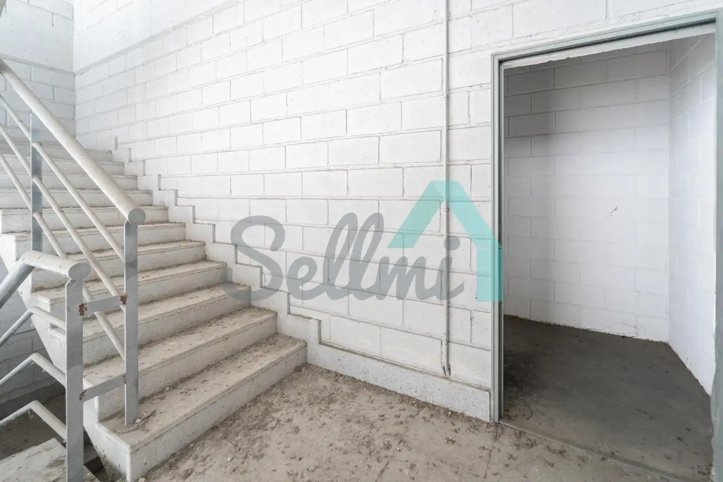 Nave industrial en venta en Oviedo 