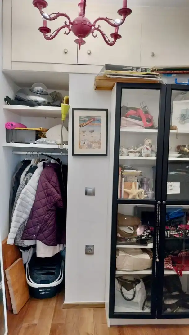 Wohnung zum Verkauf in Sevilla mit Klimaanlage, Heizung und Terrasse