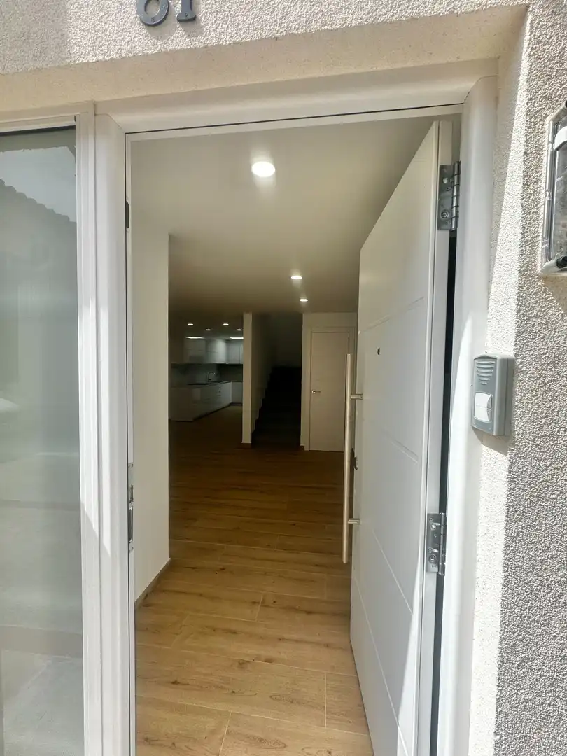 Casa a schiera in vendita a Port - Horta de Santa María, imagen 2