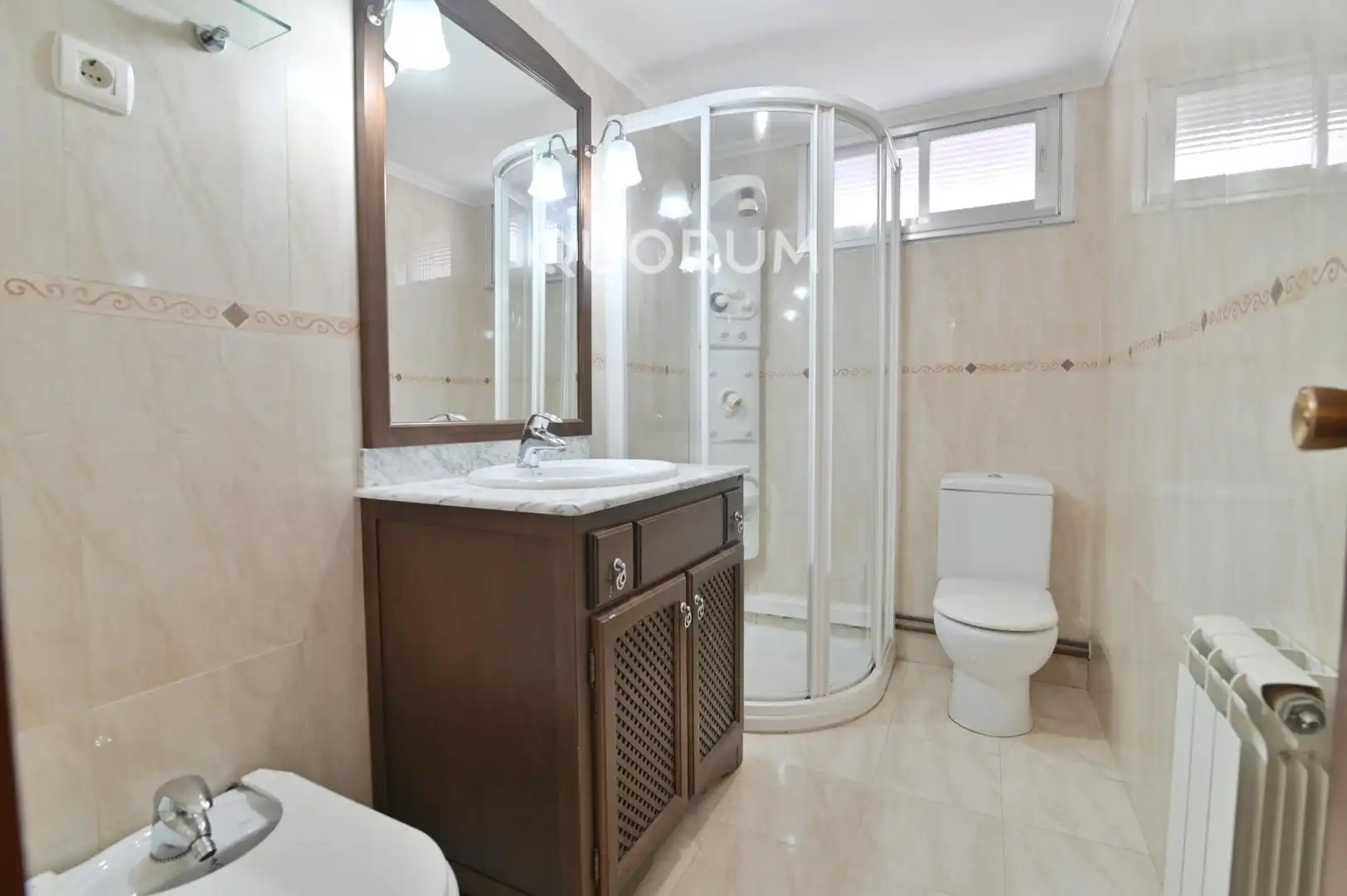 Bathroom of Flat for sale in Plentzia  with Heating and Storage room