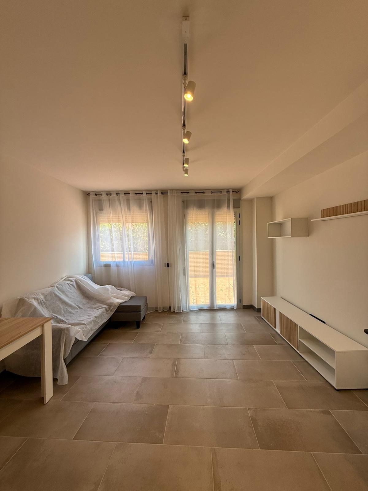 Dormitori de Apartament de lloguer en  Lleida Capital amb Aire condicionat i Moblat