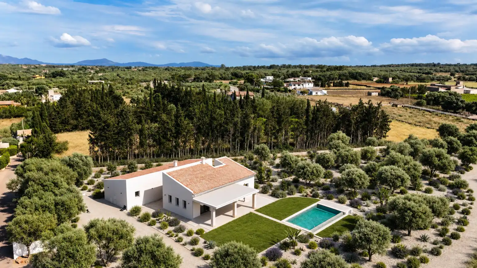 Exterior view of Houses for sale in Muro  with Air Conditioner, Heating and Private garden