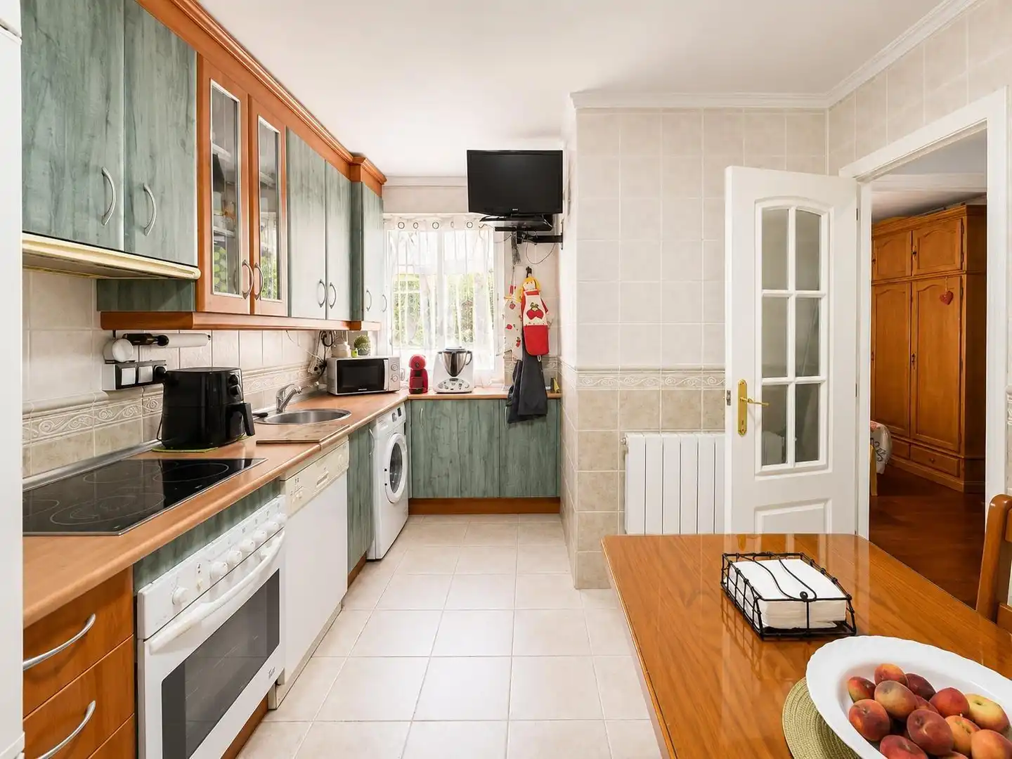 Kitchen of Flat for sale in Mérida  with Air Conditioner, Heating and Terrace