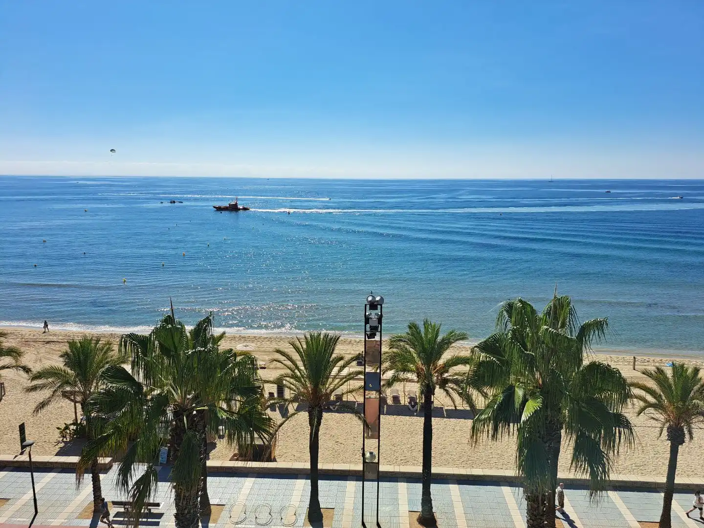 Apartamento con piscina en venta en Paseo Miramar 60, imagen 6