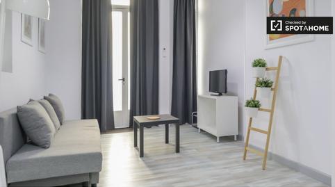 Photo 2 of Study to share in Gaztambide, Madrid