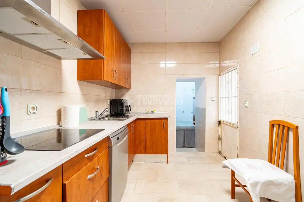 Cocina de Casa adosada en venta en Cogollos de la Vega