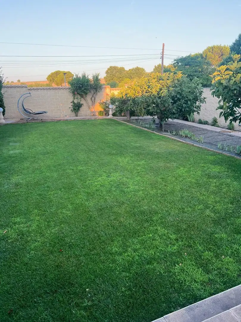 Garden of Houses for sale in Illescas  with Air Conditioner, Private garden and Parquet flooring