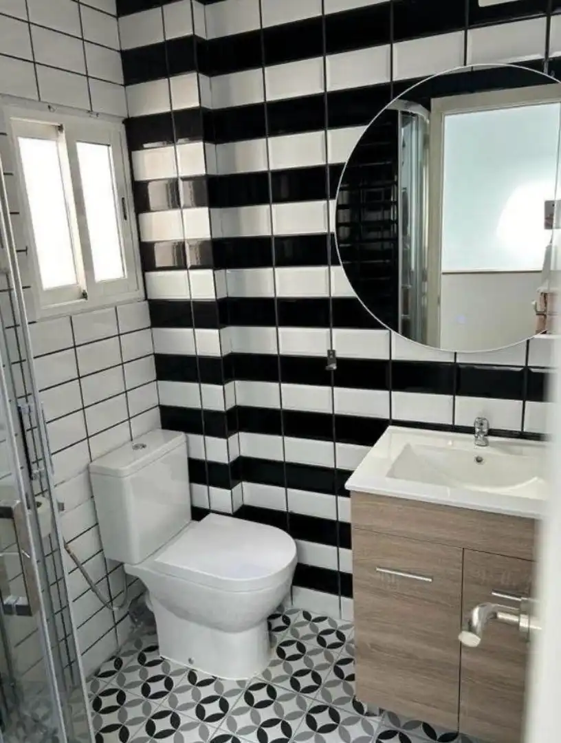 Baño de Edificio en venta en Benidorm