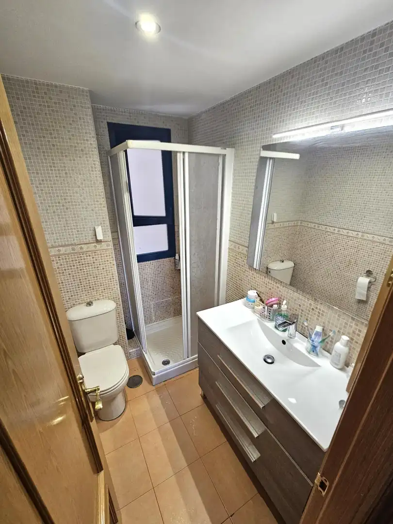 Baño de Piso en venta en Valdemoro con Aire acondicionado, Calefacción y Trastero