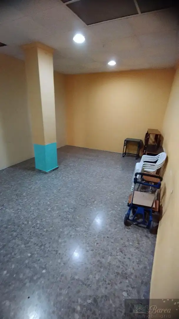 Commercial properties for sale in Rute