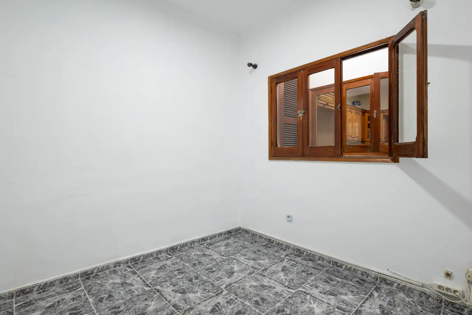 Reihenhaus zum Verkauf in Santidad, imagen 34