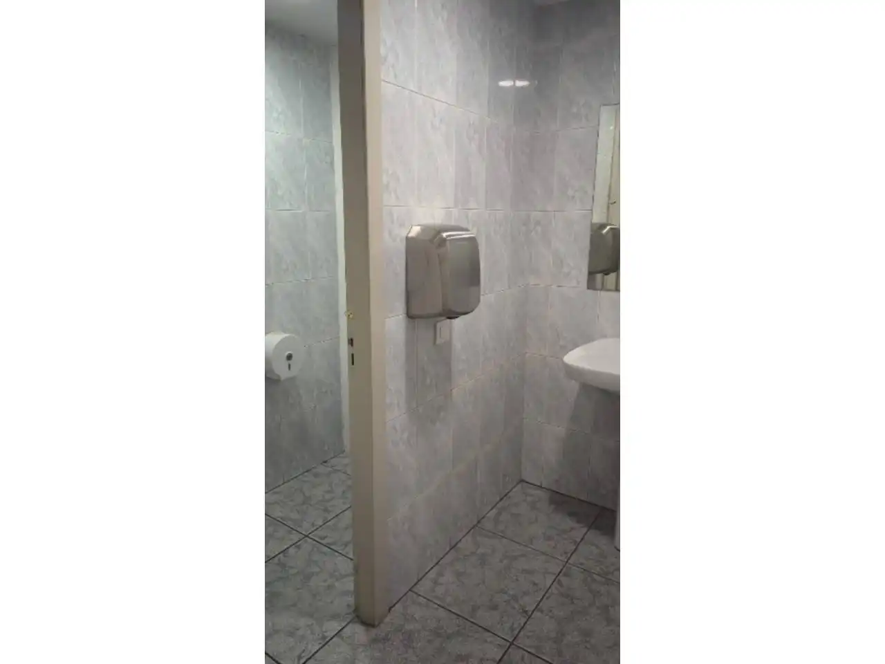 Badezimmer von Gebäude zur Miete in Ourense Capital 
