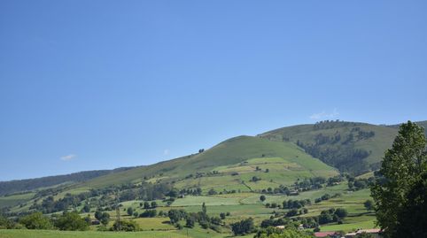 Foto 5 de Casa adosada en venta en Villacarriedo, Cantabria