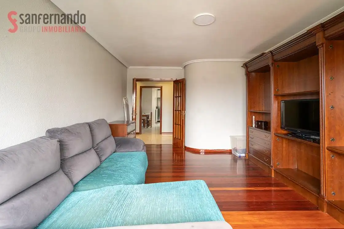 Sala de estar de Piso en venta en Santander con Calefacción y Balcón