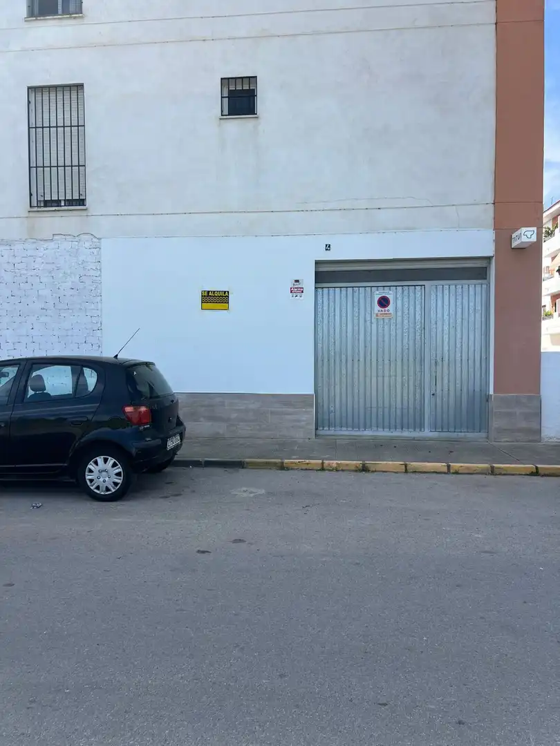 Parking de Local de alquiler en Los Palacios y Villafranca