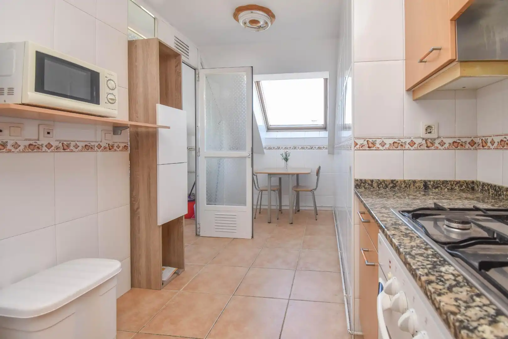 Kitchen of Flat for rent in Culleredo  with Heating, Storage room and Balcony