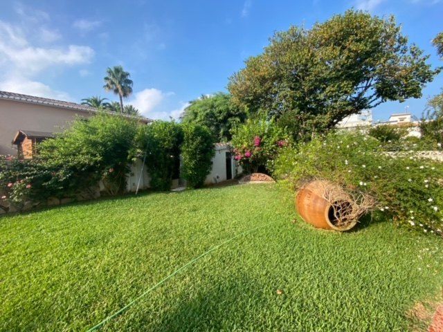 Garden of House or chalet for sale in Dénia  with Air Conditioner, Private garden and Terrace