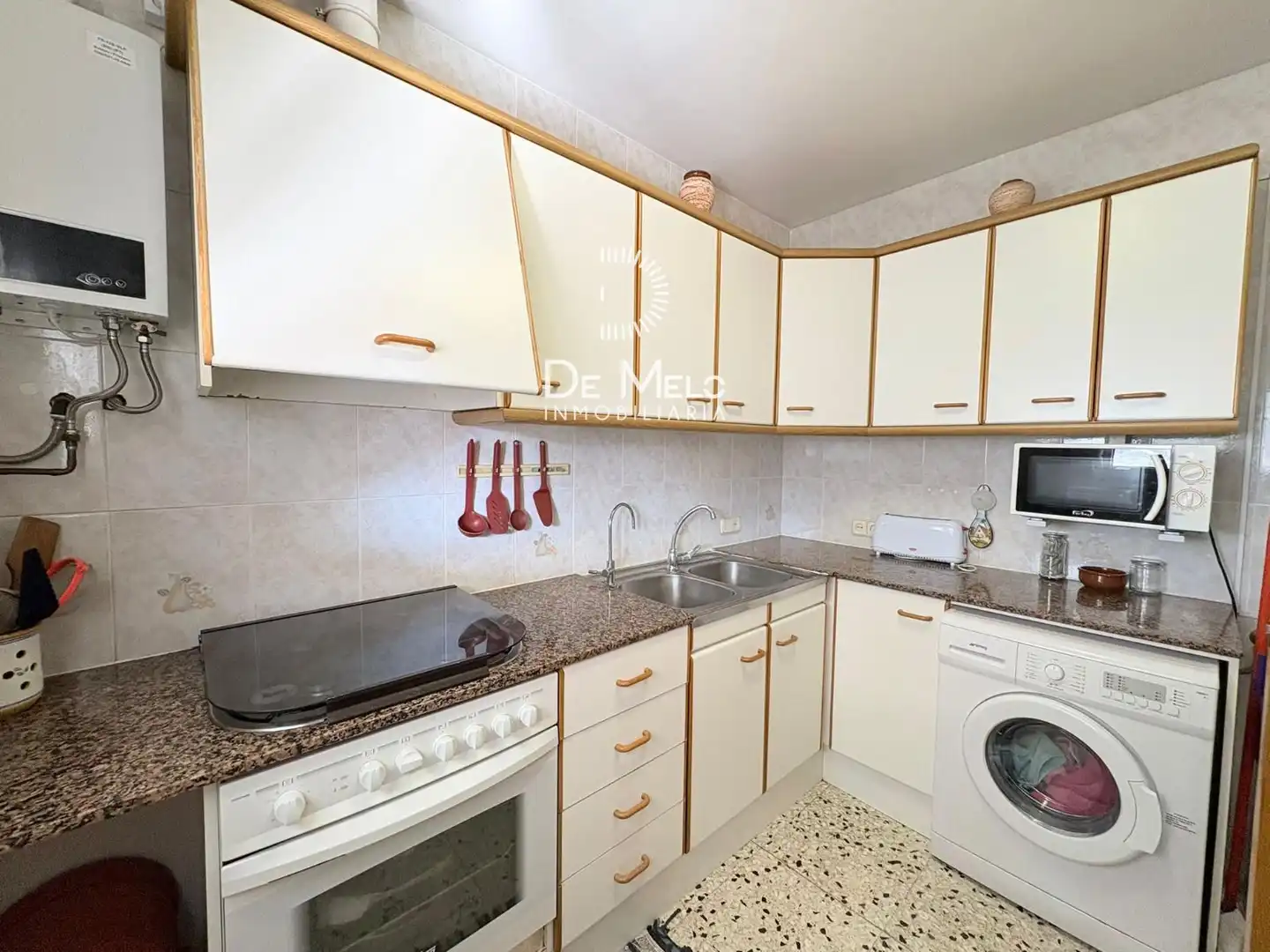 Cuina de Casa o xalet en venda en Bellvei amb Aire condicionat, Calefacció i Terrassa