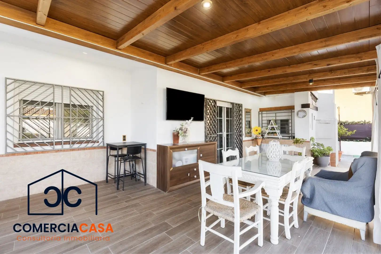 Terrassa de Casa o xalet en venda en Las Gabias amb Aire condicionat, Jardí privat i Traster