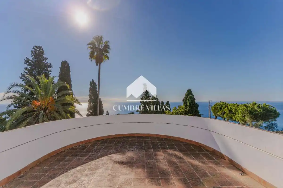 Vista exterior de Casa o chalet en venta en Salobreña con Calefacción, Jardín privado y Terraza