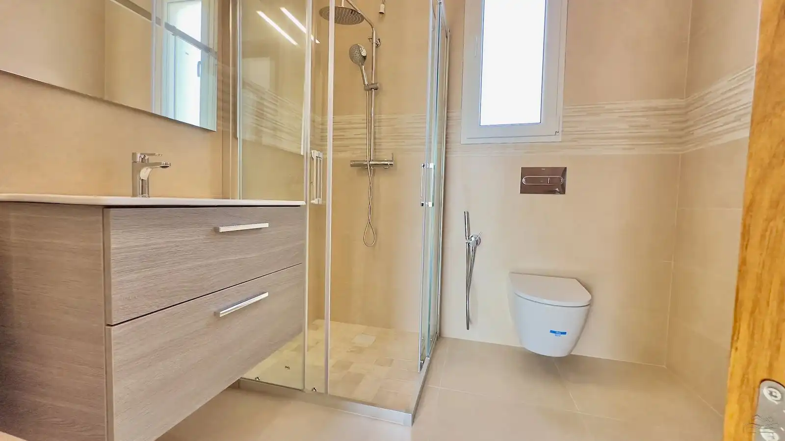 Bathroom of Houses for sale in Jávea / Xàbia  with Air Conditioner, Heating and Private garden