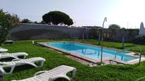 Piscina de Casa o xalet en venda en Chiclana de la Frontera amb Traster i Piscina