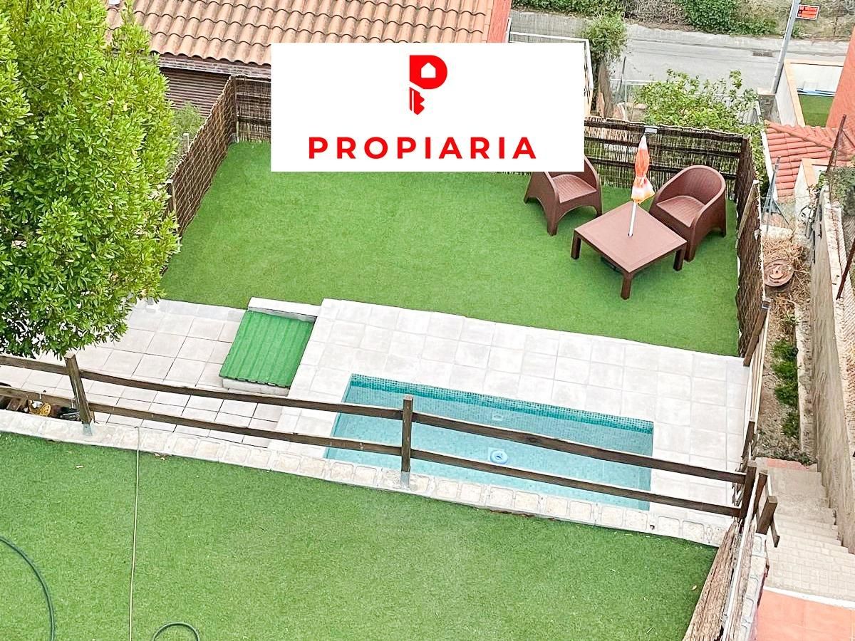 House or chalet for sale in Cervelló  with Heating, Private garden and Parquet flooring