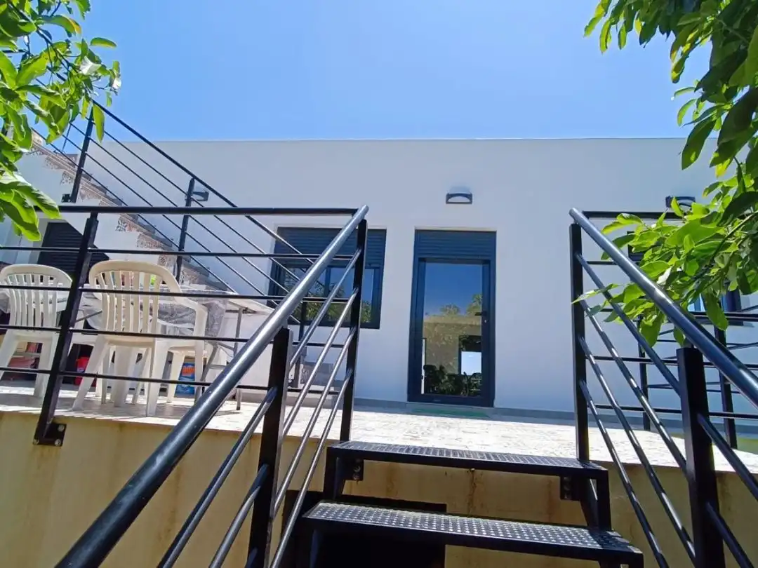 Vista exterior de Casa o chalet de alquiler en Nerja con Aire acondicionado, Calefacción y Jardín privado