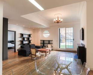 Sala d'estar de Apartament de lloguer en  Valencia Capital amb Aire condicionat i Terrassa