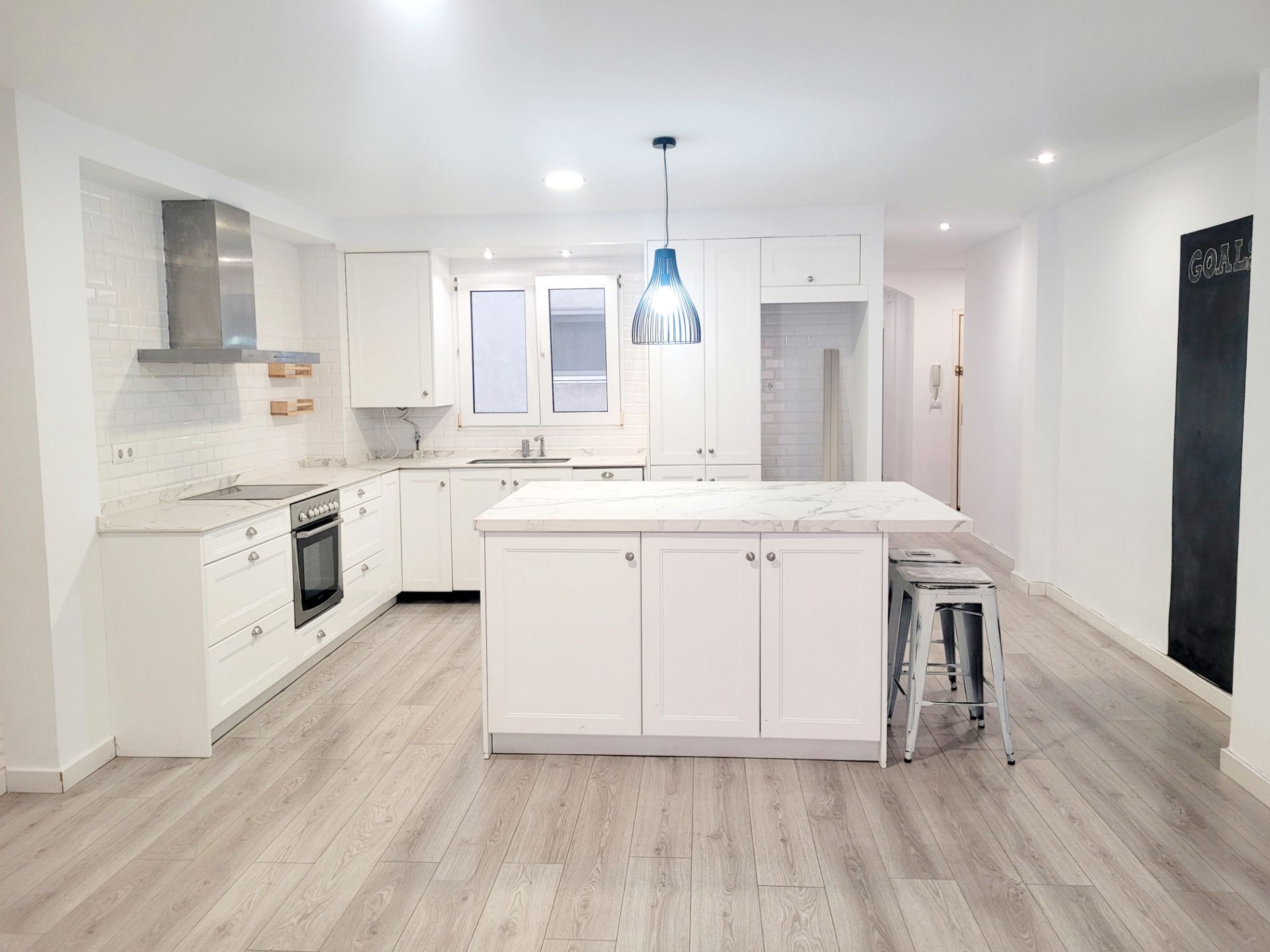 Kitchen of Flat to rent in Sagunto / Sagunt  with Air Conditioner, Heating and Parquet flooring