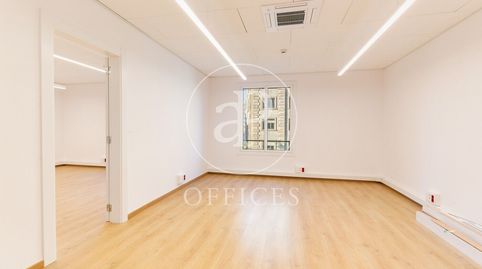 Foto 5 de Oficina de lloguer a Av del Portal de L'àngel, Barri Gòtic, Barcelona Capital