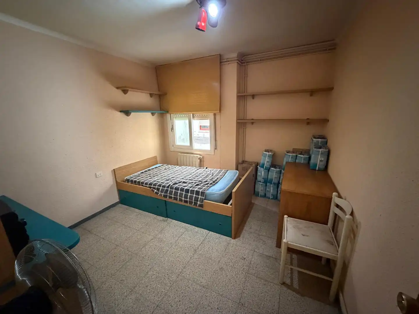 Habitación de Piso en venta en Salt con Calefacción, Terraza y Balcón