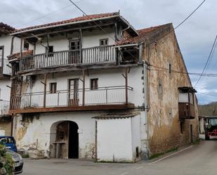 Vista exterior de Casa adosada en venda en Hazas de Cesto