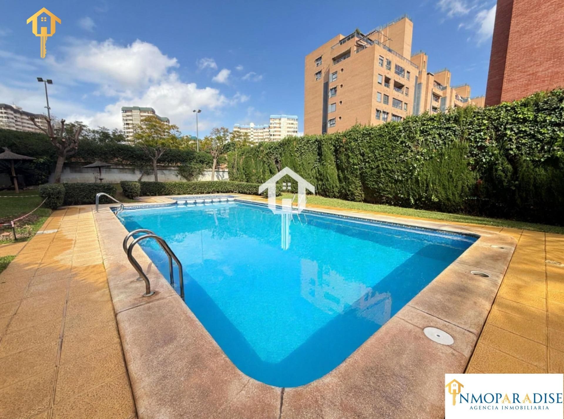 Piso en venta en Calle ROSA CHACEL, Babel