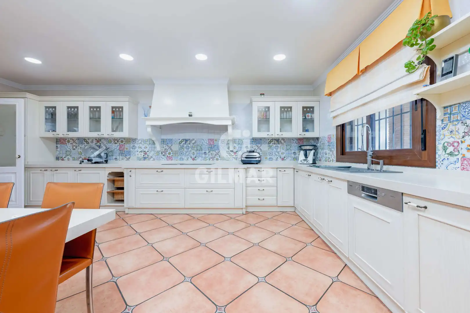 Chalet con piscina en venta en Condequinto, imagen 5