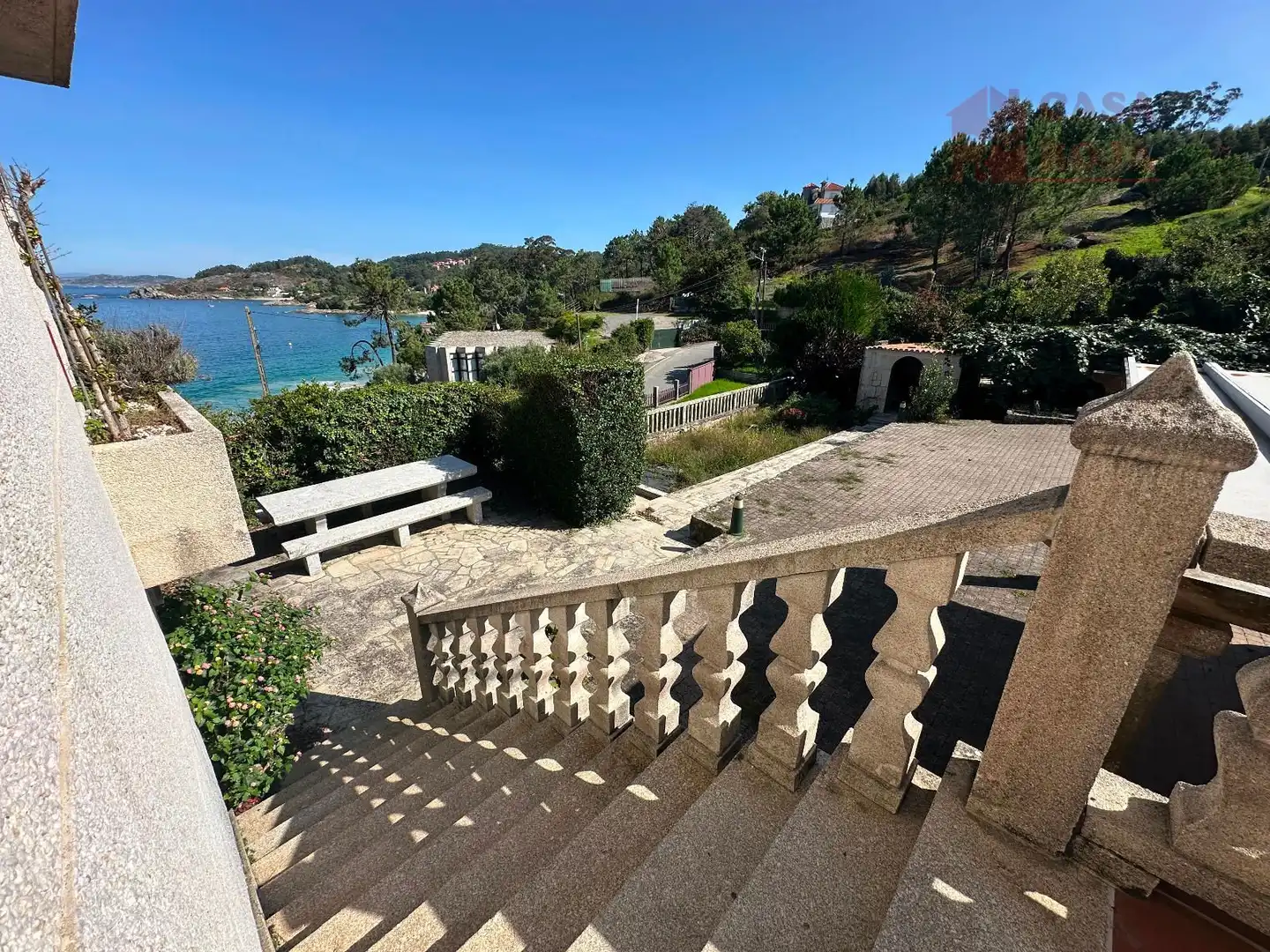 Garden of Houses for sale in Cangas   with Air Conditioner, Heating and Terrace