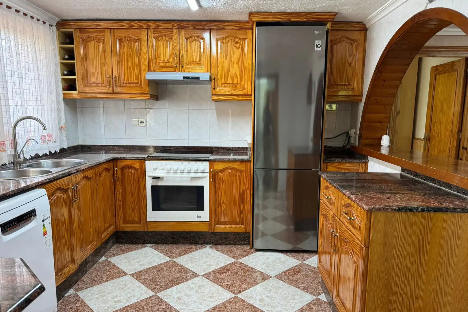 Küche von Country house zum Verkauf in Callosa de Segura mit Klimaanlage, Heizung und Privatgarten