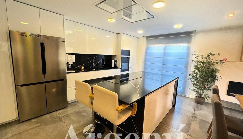 Foto 1 de Casa o xalet en venda a Santa Perpètua de Mogoda, Barcelona