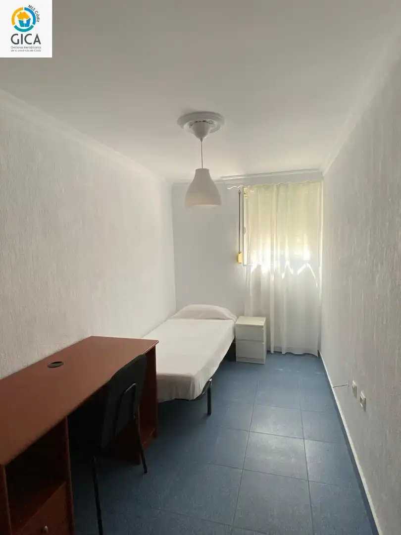 Bedroom of Flat for sale in Jerez de la Frontera  with Air Conditioner and Furnished