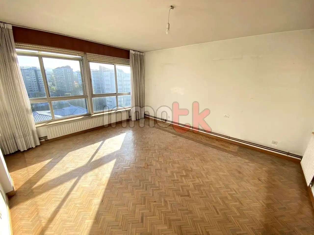 Schlafzimmer von Wohnung zum Verkauf in A Coruña Capital  mit Heizung und Abstellraum