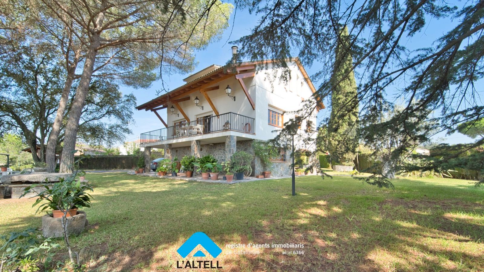 Jardín de Casa o chalet en venta en Santa Eulàlia de Ronçana con Calefacción, Jardín privado y Terraza