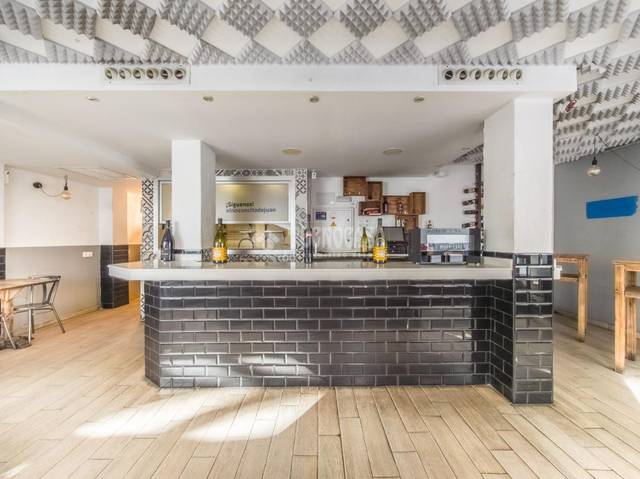 Local comercial en Venta en Calle de Pradillo en Ciudad Jardín