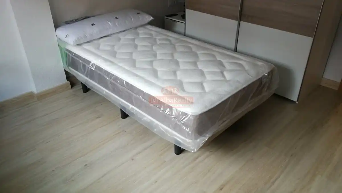 Flat with terrace to rent in Ensanche - Franciscanos, imagen 21