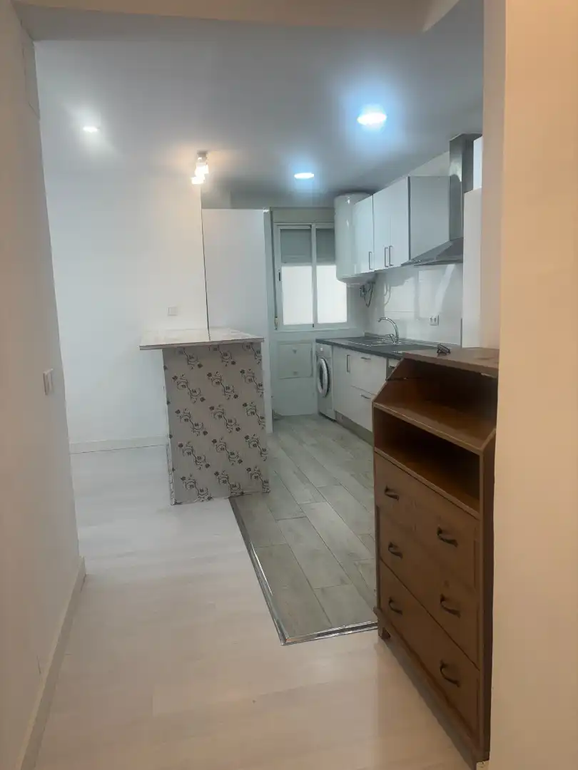 Kitchen of Flat for rent in Madrid  with Air Conditioner, Heating and Parquet flooring