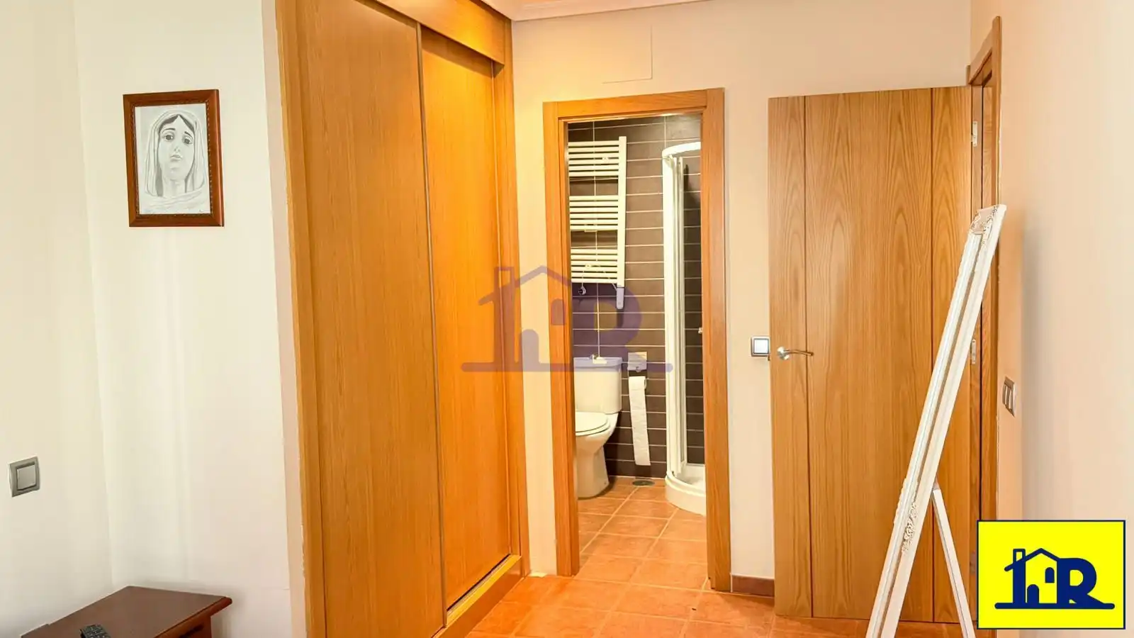 Baño de Piso en venta en Chillarón de Cuenca con Aire acondicionado, Calefacción y Parquet