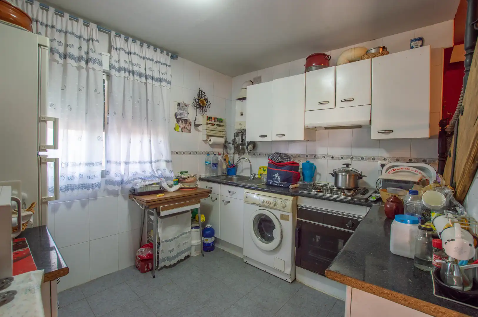 Casa amb piscina en venda a Calle Robles, imagen 8